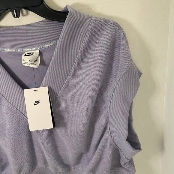 Nike Women’s Sportswear Collection Reverse French Terry Cropped Vest - Picture 7 of 9